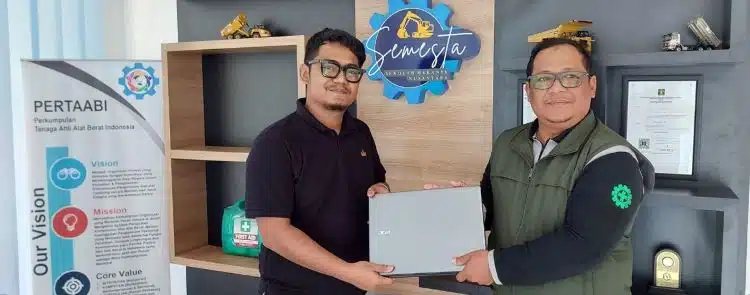 Laptop for Chemical Company in Indonesia - Pabrik Kimia