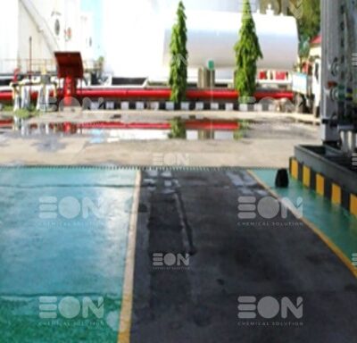 Cat marka jalan yang bagus