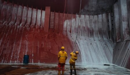 chemical cleaning cargo hold kapal